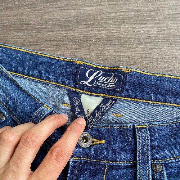 Lucky Brand Mid-Blue "Sweet n Low" Bootcut Jeans - Picture 4 of 15